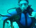 Oahu underwater exploration